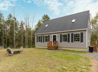 221 Baker Rd, Freeport, ME 04032
