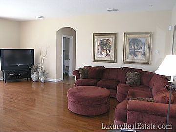 3rd image of 10040 Oak Quarry Dr