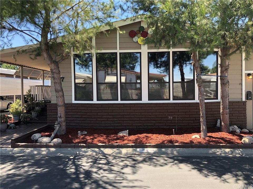1st image of 1300 W Menlo Ave Space 87