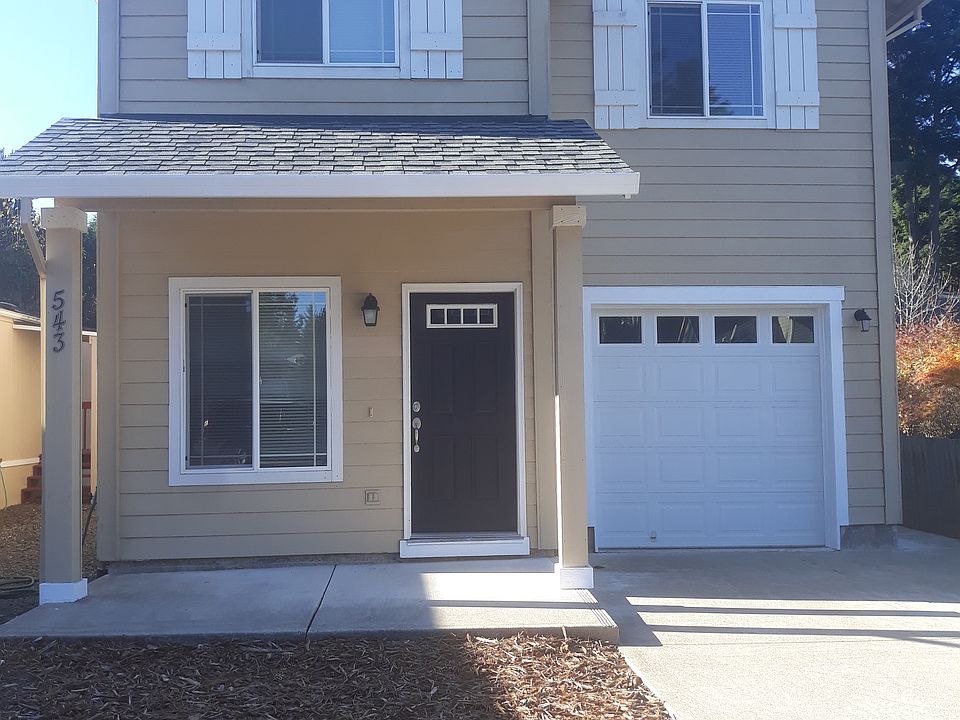 1st image of 543 SE Neptune Ave