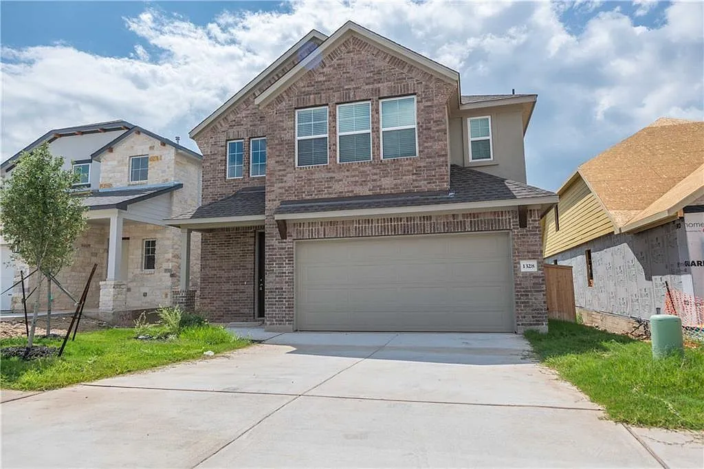 Building Photo - 1328 Kneehigh Dr