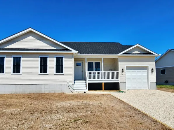 3600 Navigator Dr, Greenbackville, VA 23356
