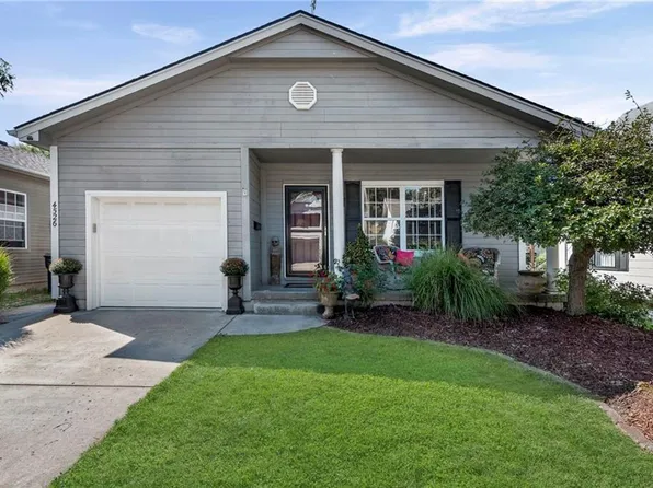 4526 Genessee St, Kansas City, MO 64111