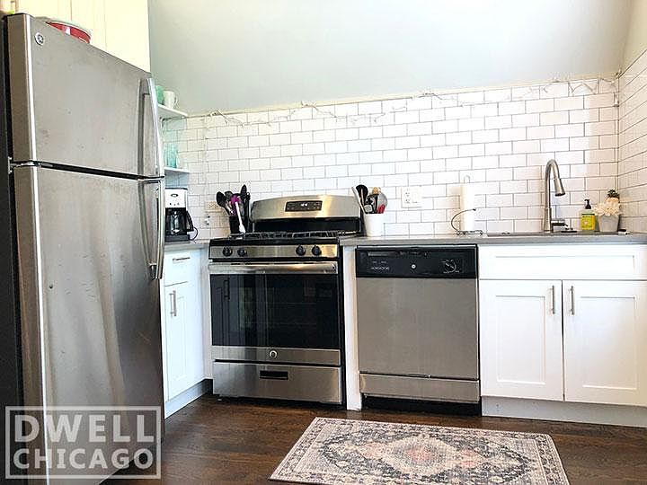 1st image of 3436 N Janssen Ave #3