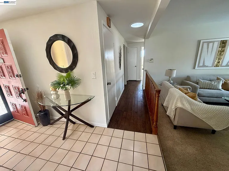 34104 Cromwell Pl — Photo 3