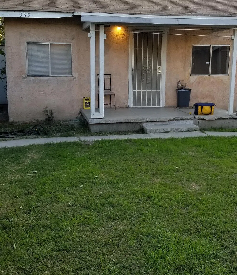 2 bed, 660 sqft, $1,725 — Photo 1