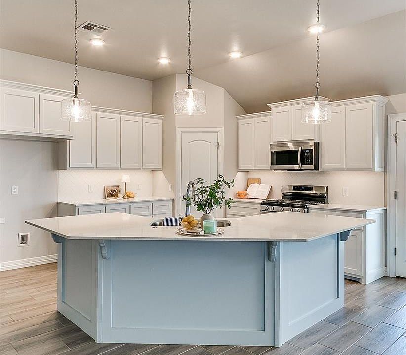 1st image of 9204 Anaum Ln