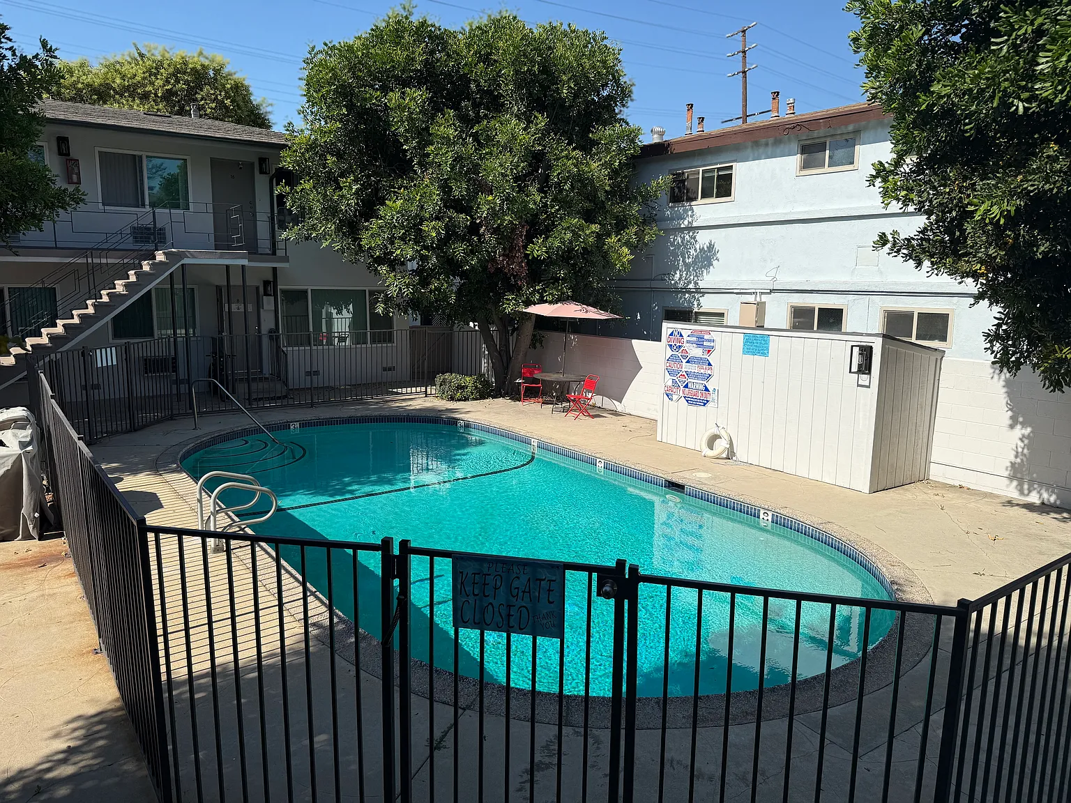 1 bed, 450 sqft, $1,700 — Photo 2