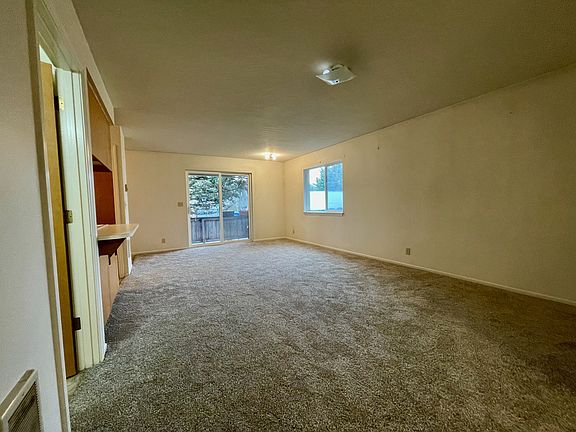 2nd image of 4120 Henry Ct #A