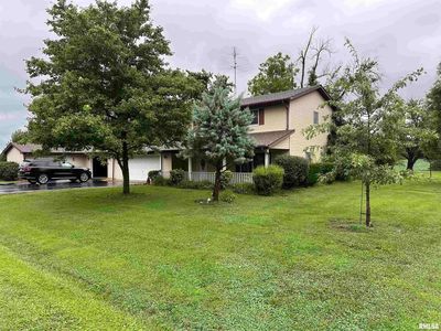 1087 Spring Valley Dr, Pinckneyville, IL, 62274