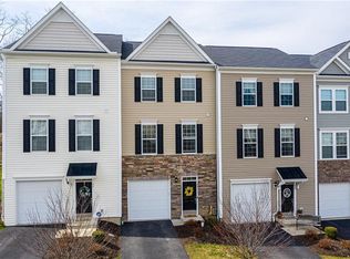 34 Truman Cir, Mc Kees Rocks, PA 15136