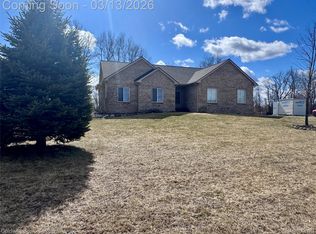 6060 Intrinsic Ln, Imlay City, MI 48444