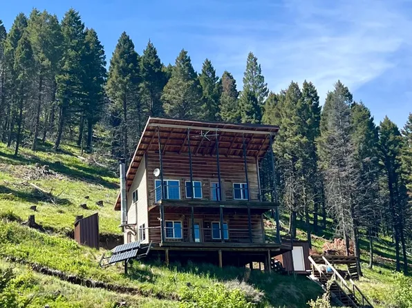 3812 Lone Larch Dr, Wolf Creek, MT 59648