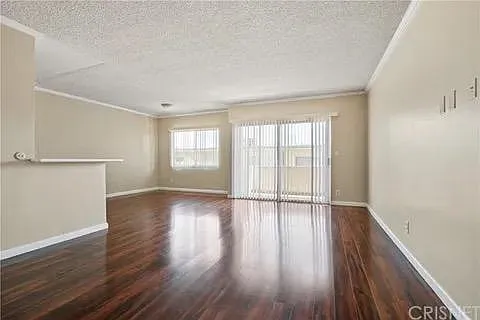 5328 Newcastle Ave #41 — Photo 2