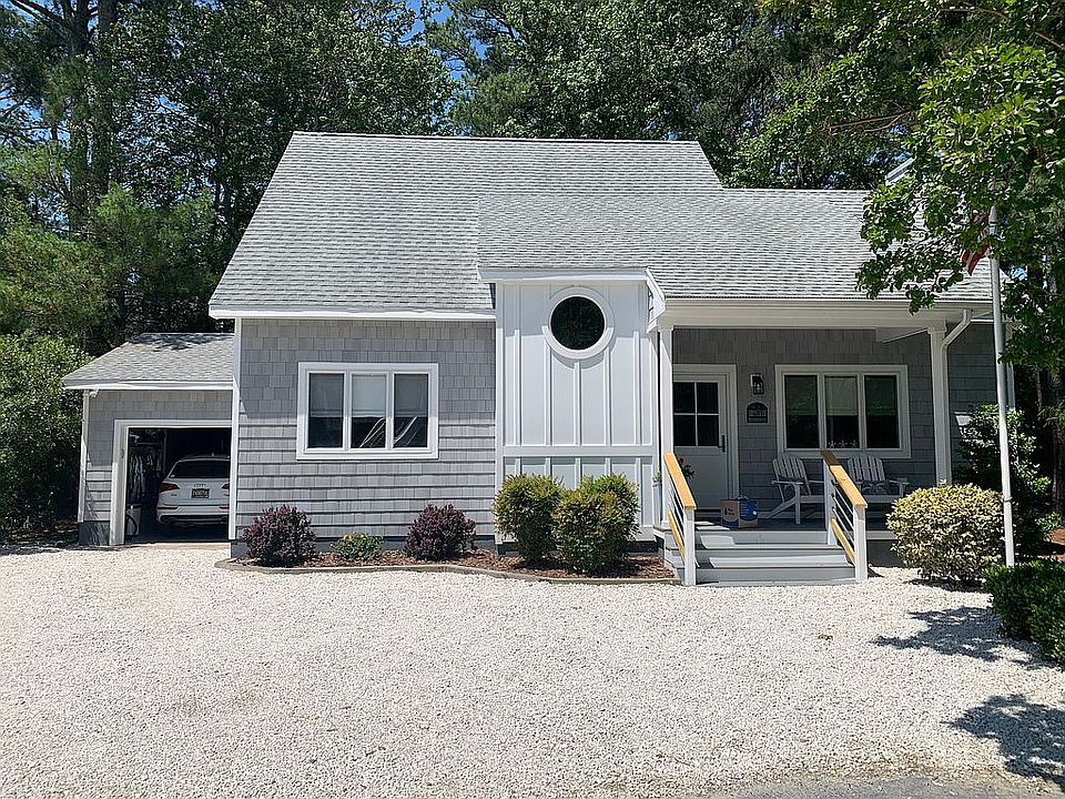 1st image of 431 Tamarack Ct