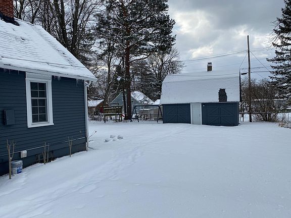 2nd image of 21381 Seminole St
