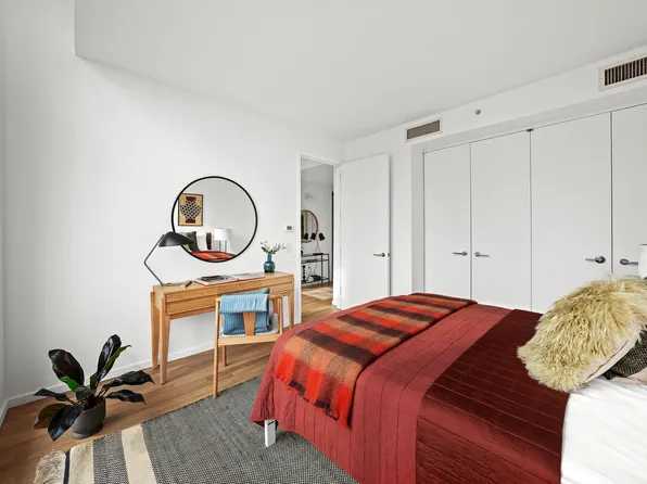 18 West 48th Street image 23 of 34