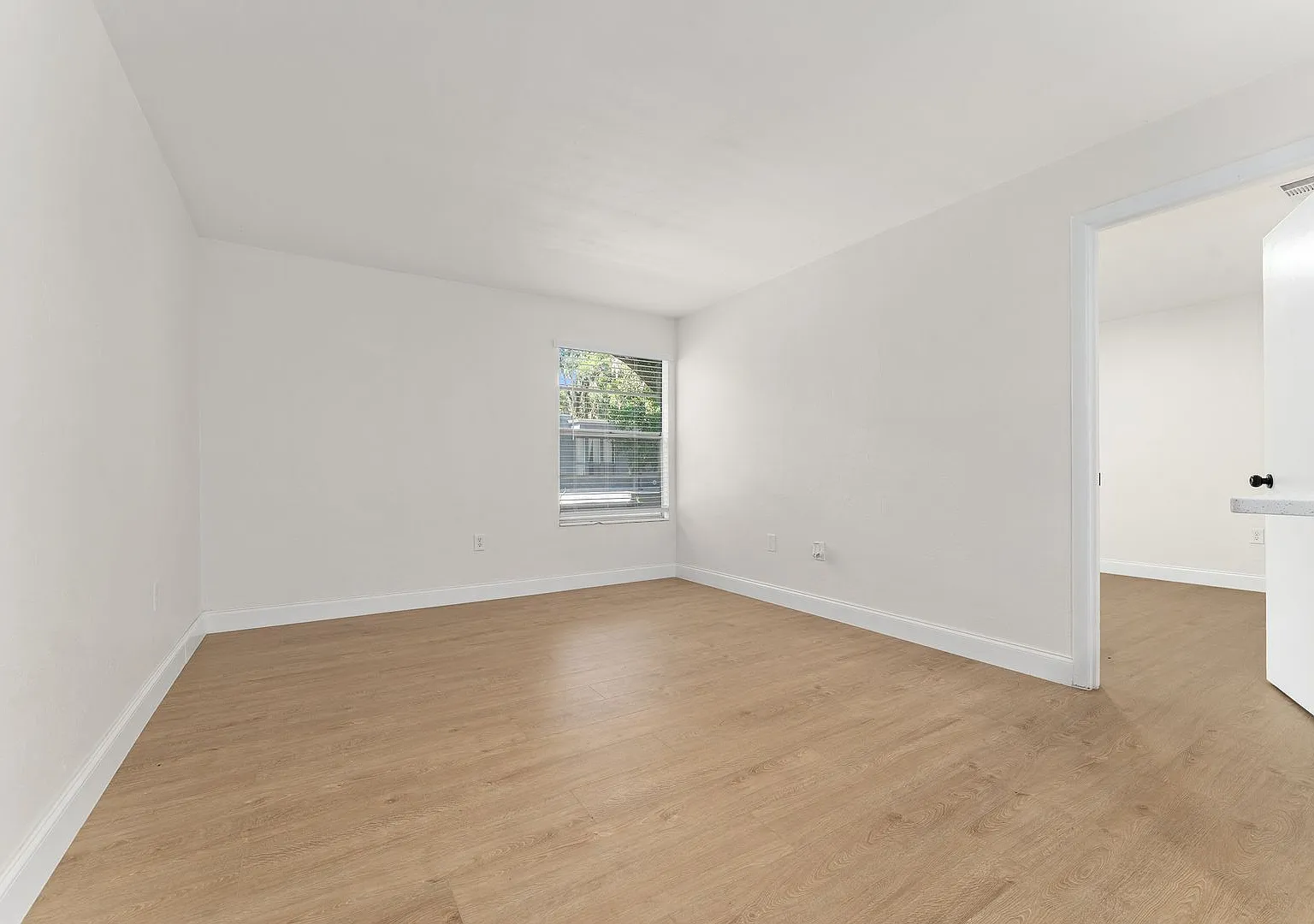 CenterPoint — Photo 3