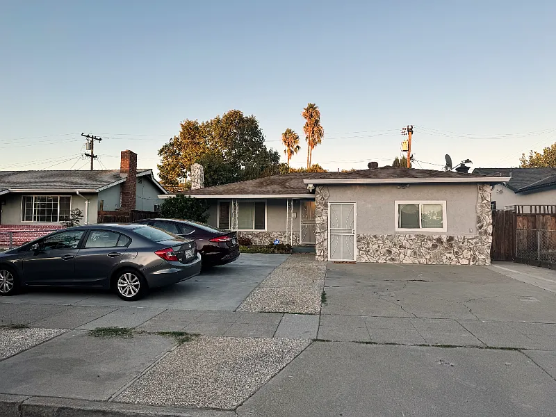 914 McCreery Ave