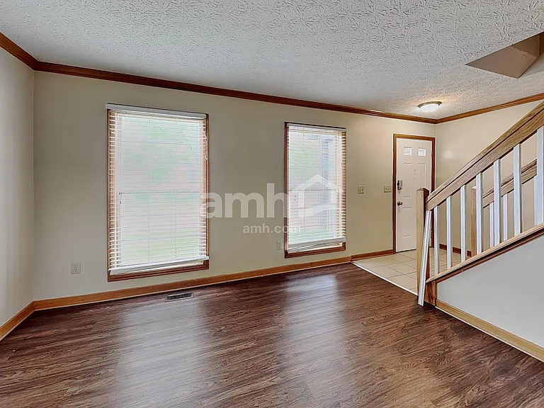 7624 Harbour Town Dr — Photo 6