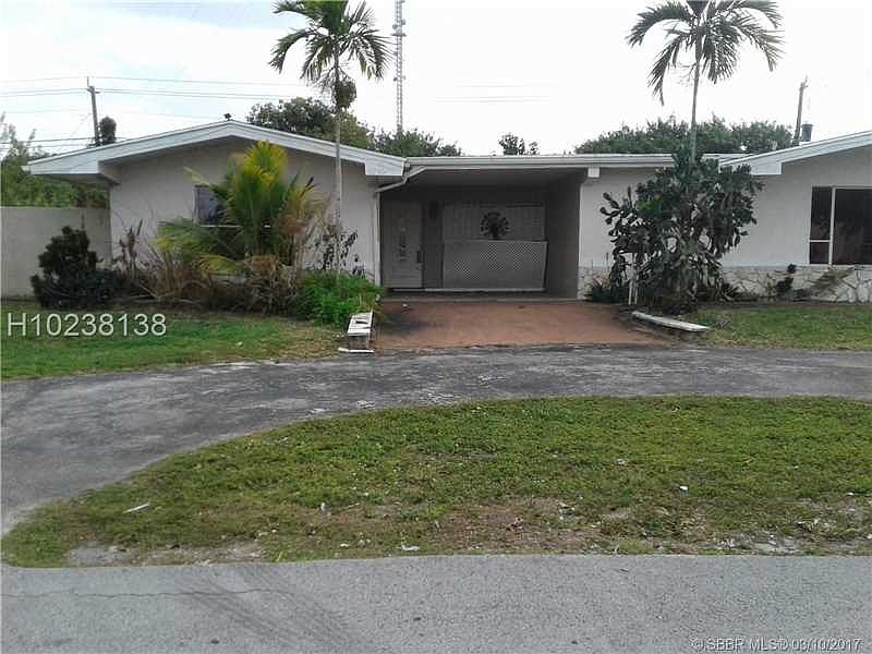 1st image of 6756 Ixora Dr