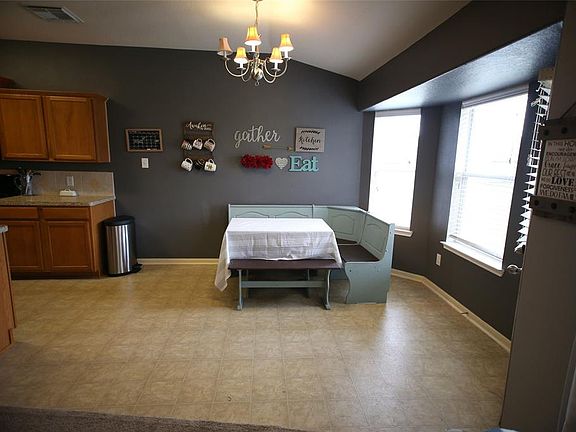 2nd image of 3016 Baronsgate Ln