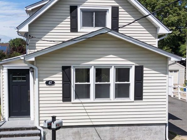 47 Wood St, Lynbrook, NY