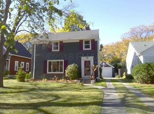 307 11th St S, Moorhead, MN 56560