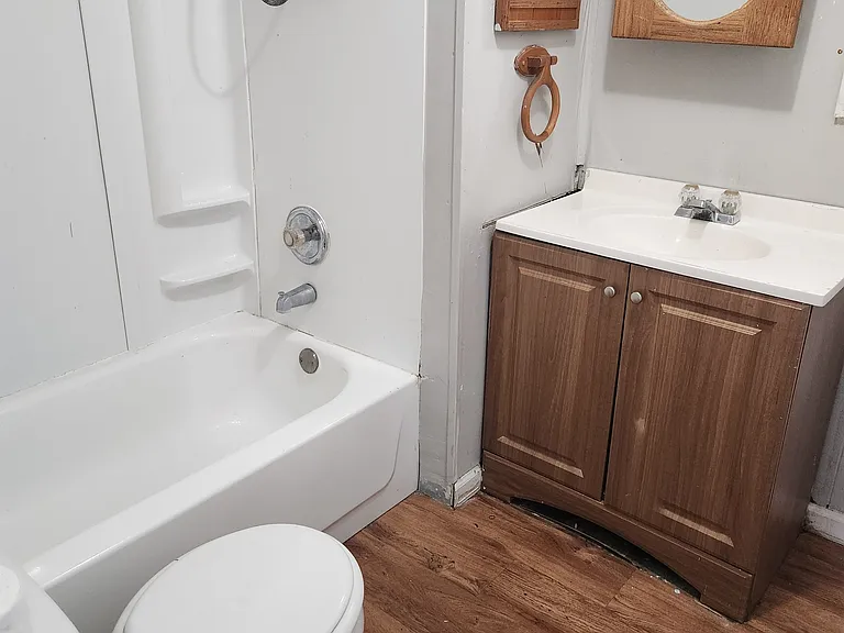 110 Kiln Dr — Photo 5