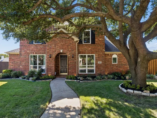 8410 Lexington Ct, Rowlett, TX 75089