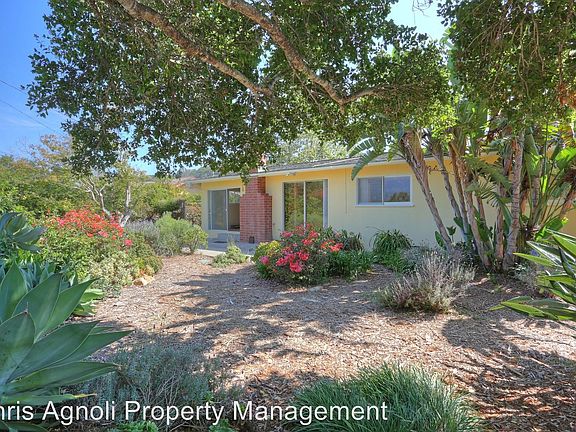 2nd image of 2622 Hacienda Way