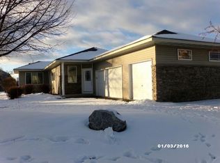 8518 Adair Cir N, Brooklyn Park, MN 55443