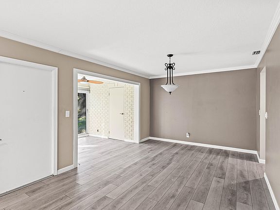 4th image of 10161 S 45th Way #499