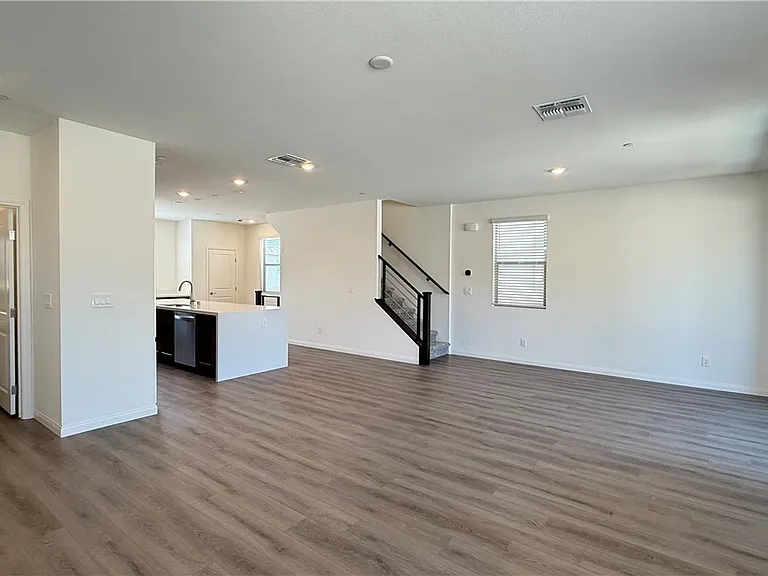 1513 Bat Hawk St — Photo 17