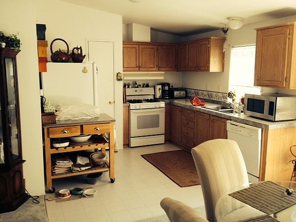 5th image of 20227 76th Avenue Ct E