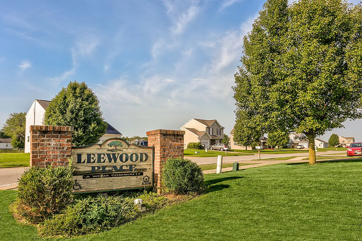 Leewood Place — Photo 1