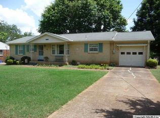 4511 Raton Blvd NW, Huntsville, AL 35810