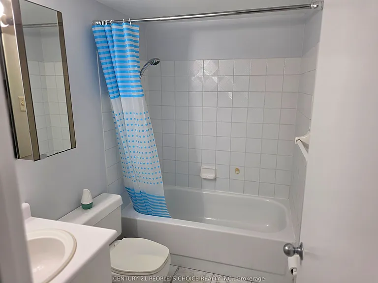 61 Markbrook Ln #1804 — Photo 7