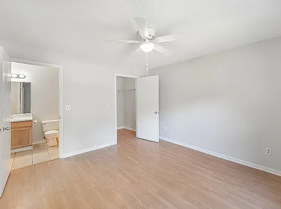 1 bed, 591 sqft, $1,950 — Photo 3