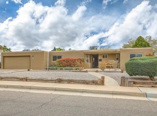 10302 Snow Heights Blvd NE, Albuquerque, NM 87112