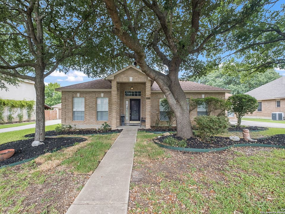 1st image of 4213 GOLDEN OAK
