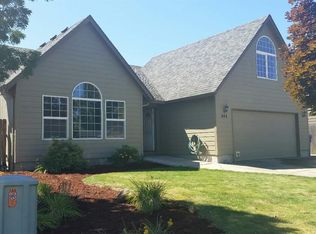 844 Hazel St, Jefferson, OR 97352