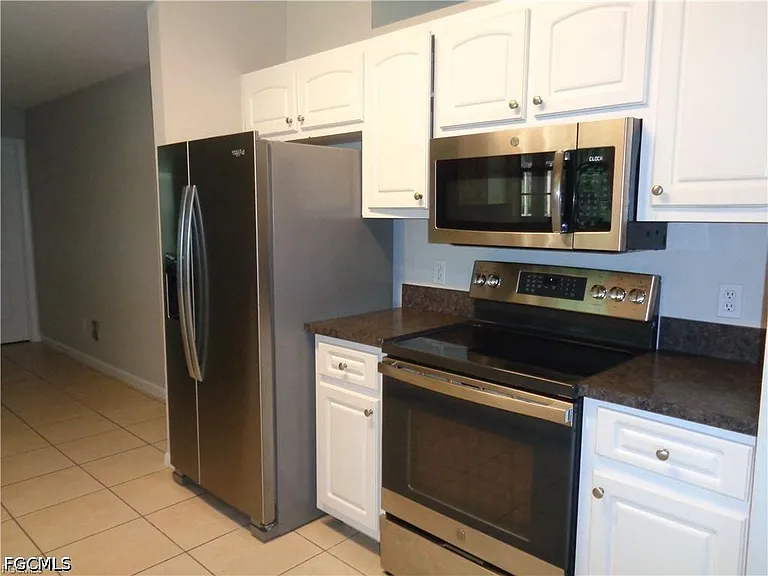 1510 SW 8th Pl — Photo 9