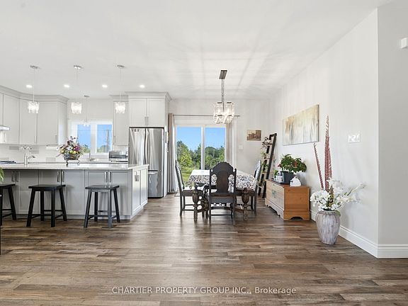 4th image of 10664 Blaine Rd