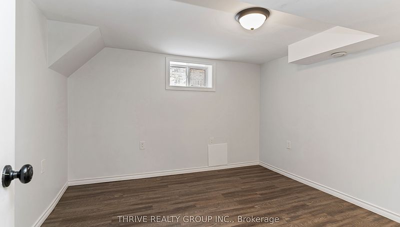 London House for rent - 2 Bedrooms — photo 18