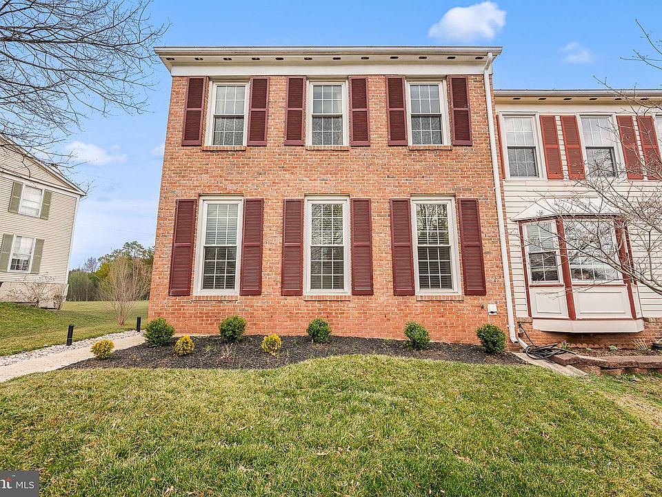 1st image of 3711 Foxfield Ln