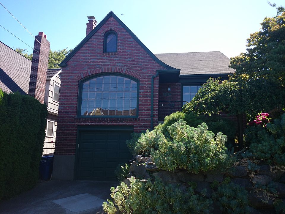 1st image of 2502 Nob Hill Ave N