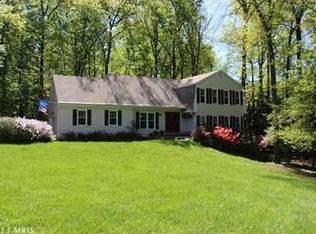 3013 Miller Heights Rd, Oakton, VA 22124