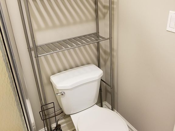 4th image of 5656 N Kimball Ave APT 2