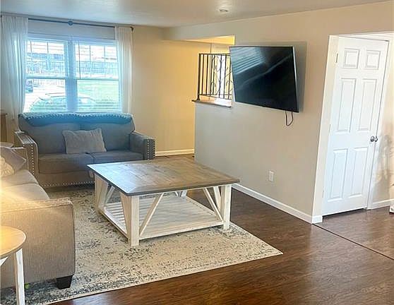 5th image of 6078 Leycross Dr